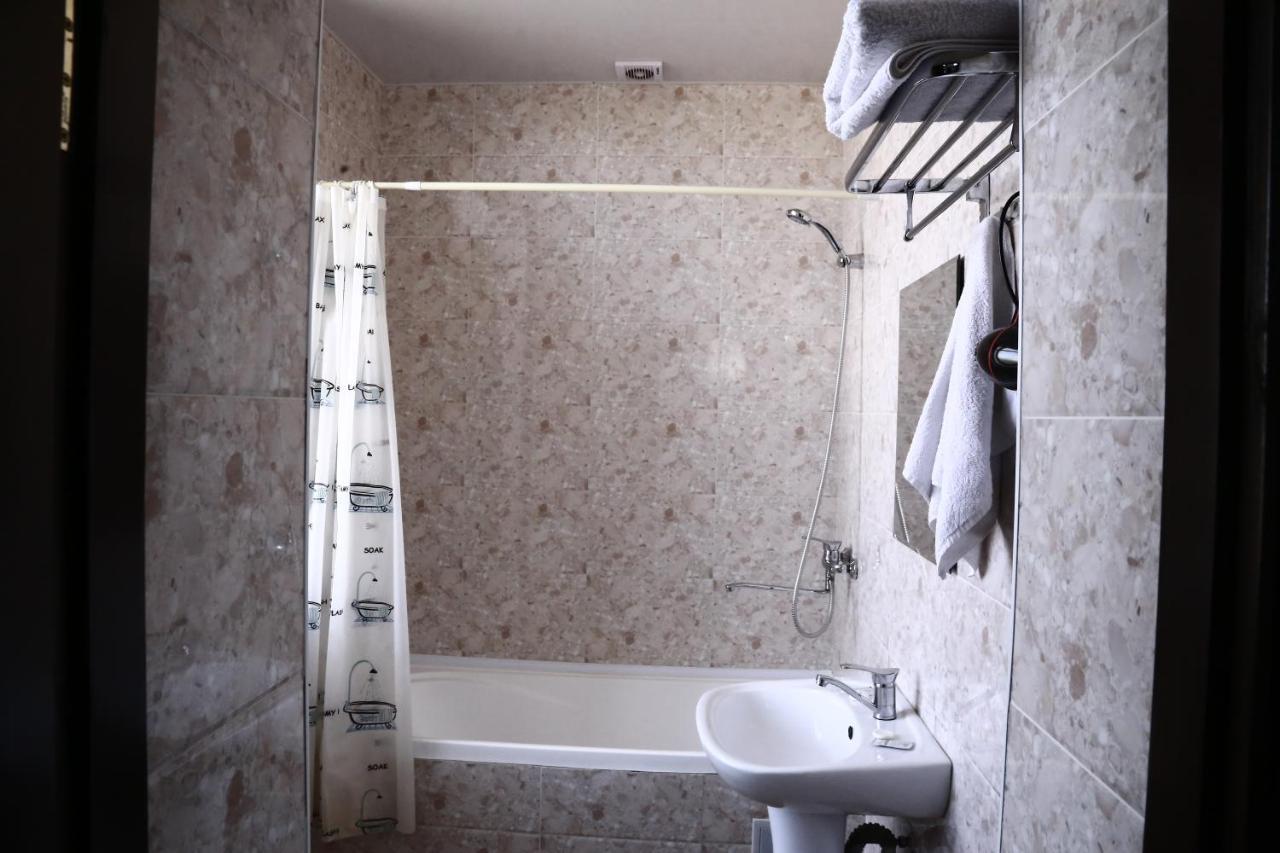 Shokhtut Hotel Honeymoon Buxoro Luaran gambar